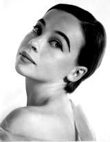 Leslie Caronová Leslie Caronová